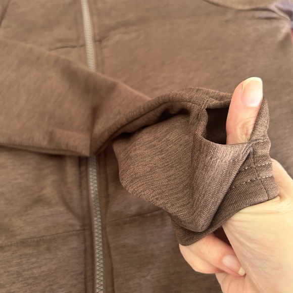 Bearpaw Outdoors zip up hoodies Like new - Picture 4 of 5